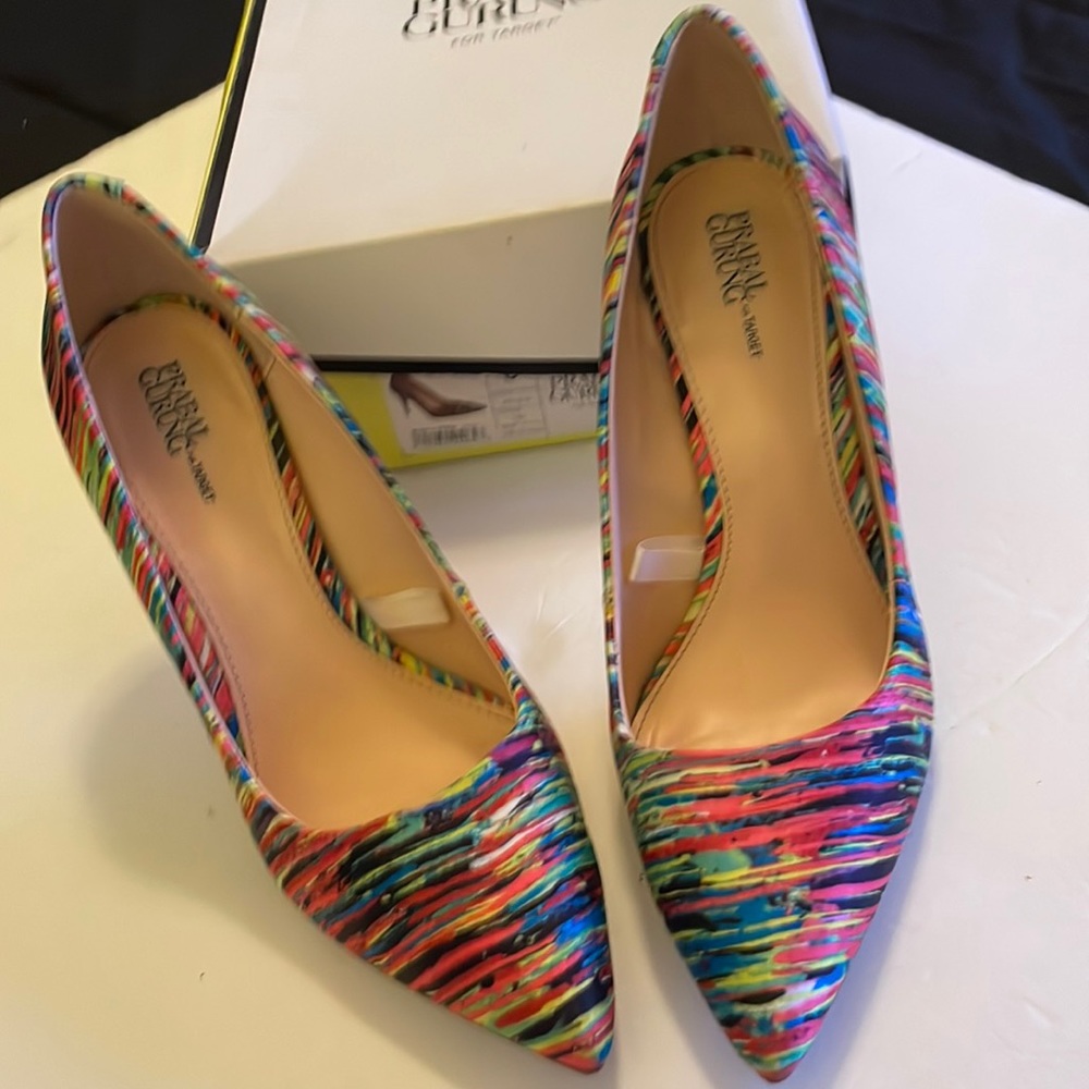 Prabal Gurung for Target size 9 print multi color heels (Retired).